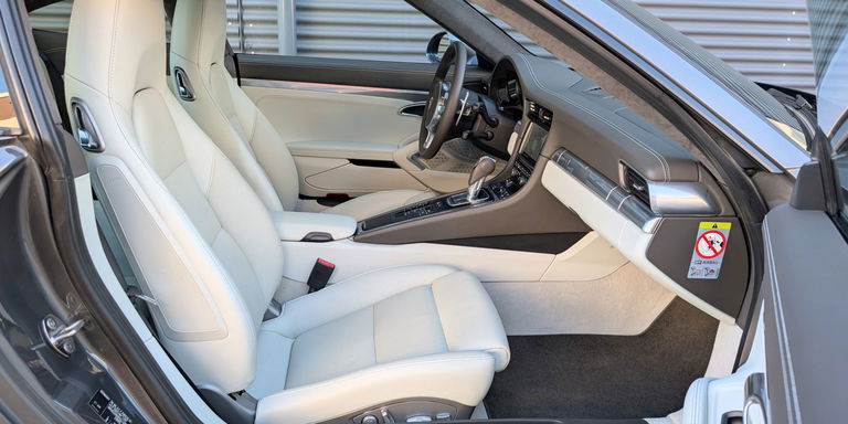 Porsche 991 Carrera 4S