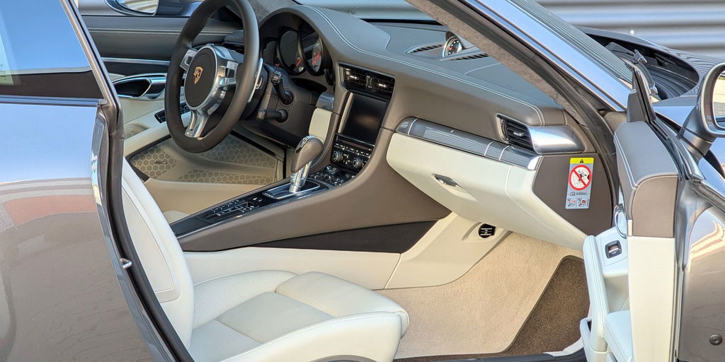 Porsche 991 Carrera 4S