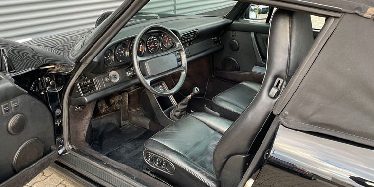 Porsche 911 Carrera 3.2