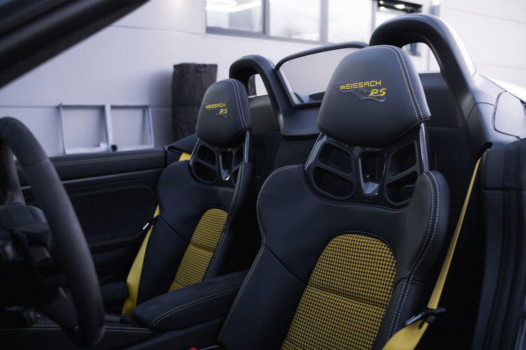 Porsche 718 Spyder RS