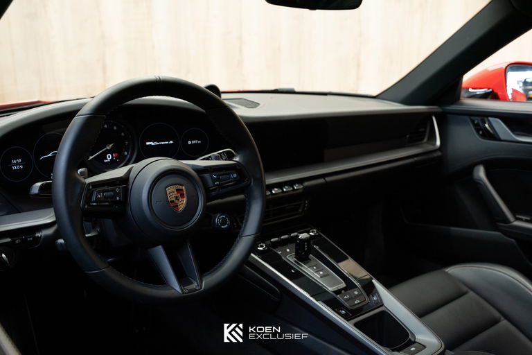 Porsche 992 Carrera S