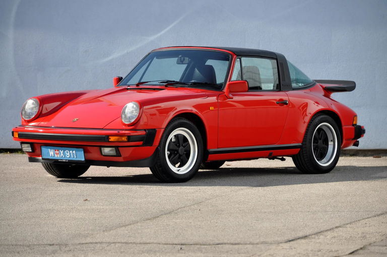 Porsche 911 Carrera 3.2