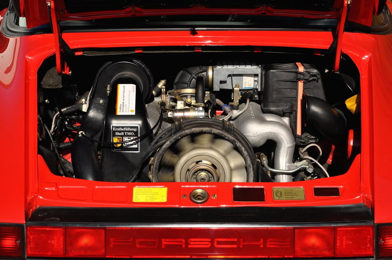 Porsche 911 Carrera 3.2