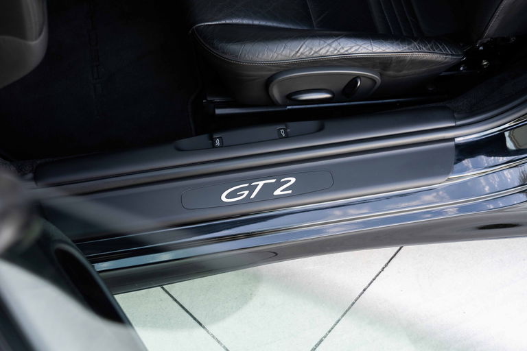 Porsche 996 GT2