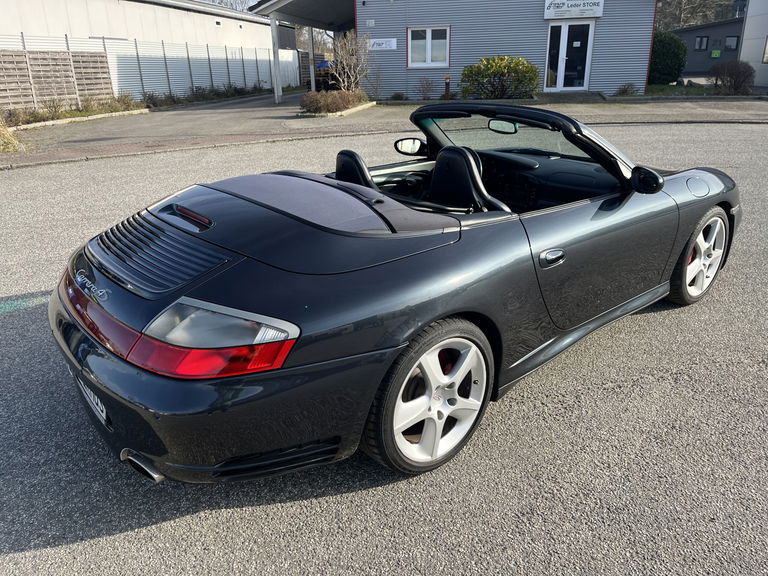 Porsche 996 Carrera 4S
