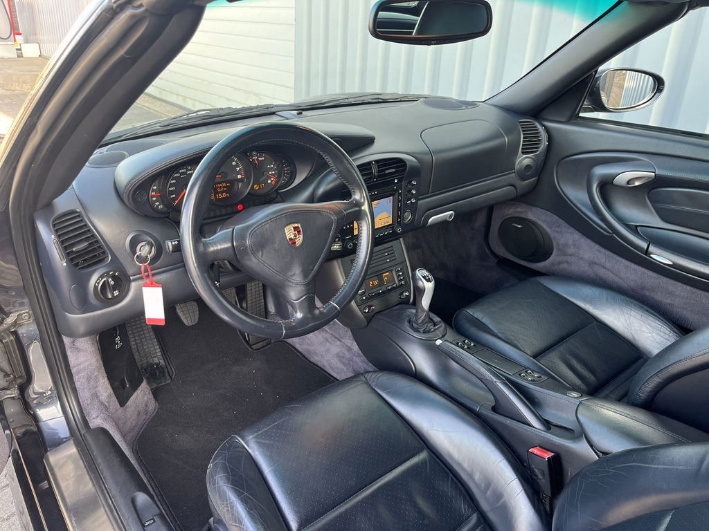 Porsche 996 Carrera 4S