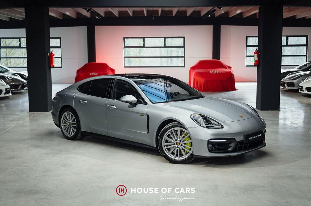 Porsche Panamera 4 E-Hybrid