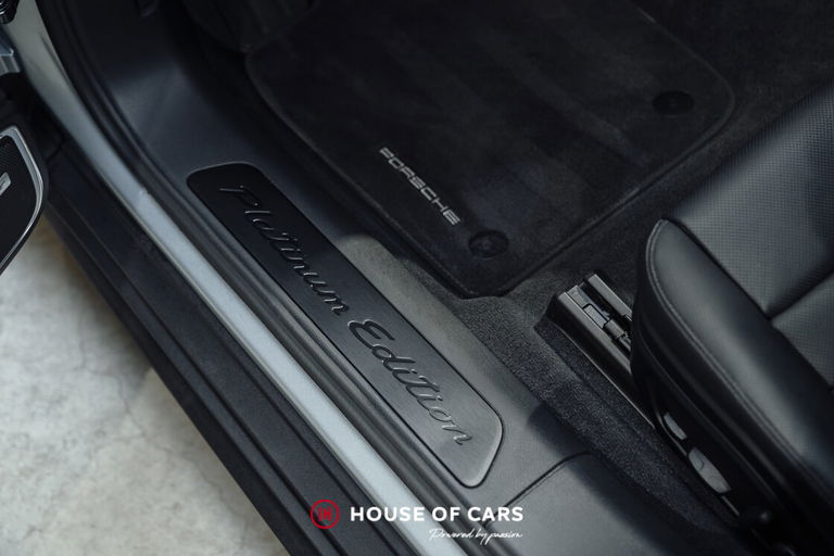 Porsche Panamera 4 E-Hybrid