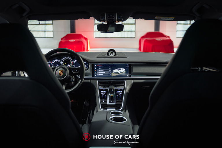 Porsche Panamera 4 E-Hybrid