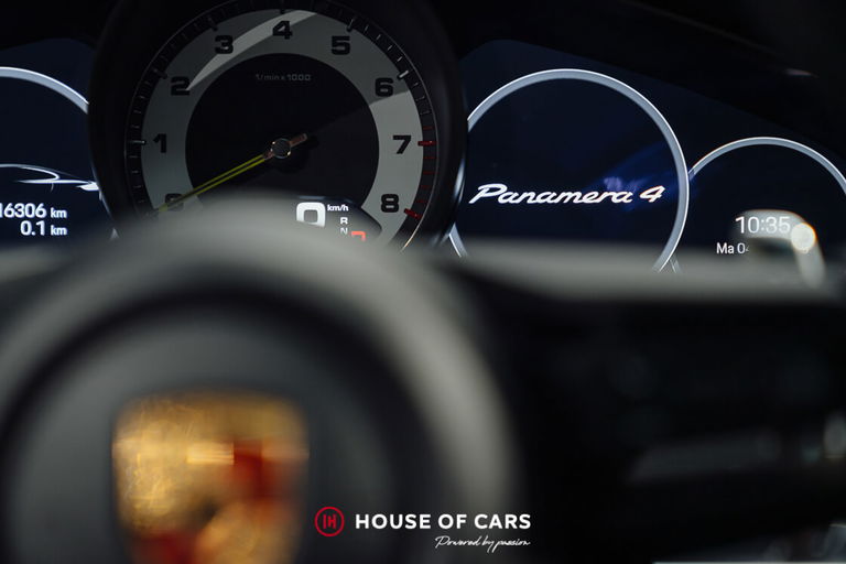 Porsche Panamera 4 E-Hybrid