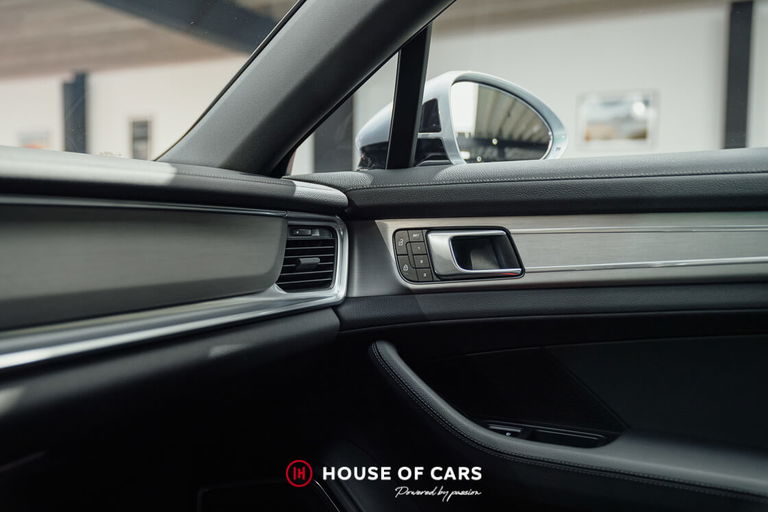 Porsche Panamera 4 E-Hybrid
