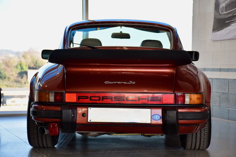 Porsche 911 Carrera 3,0