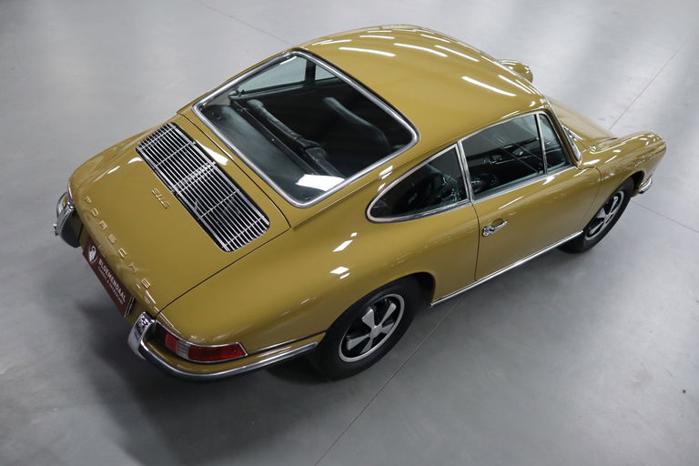 Porsche 911 S (F-Modell)
