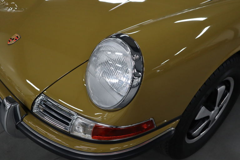 Porsche 911 S (F-Modell)