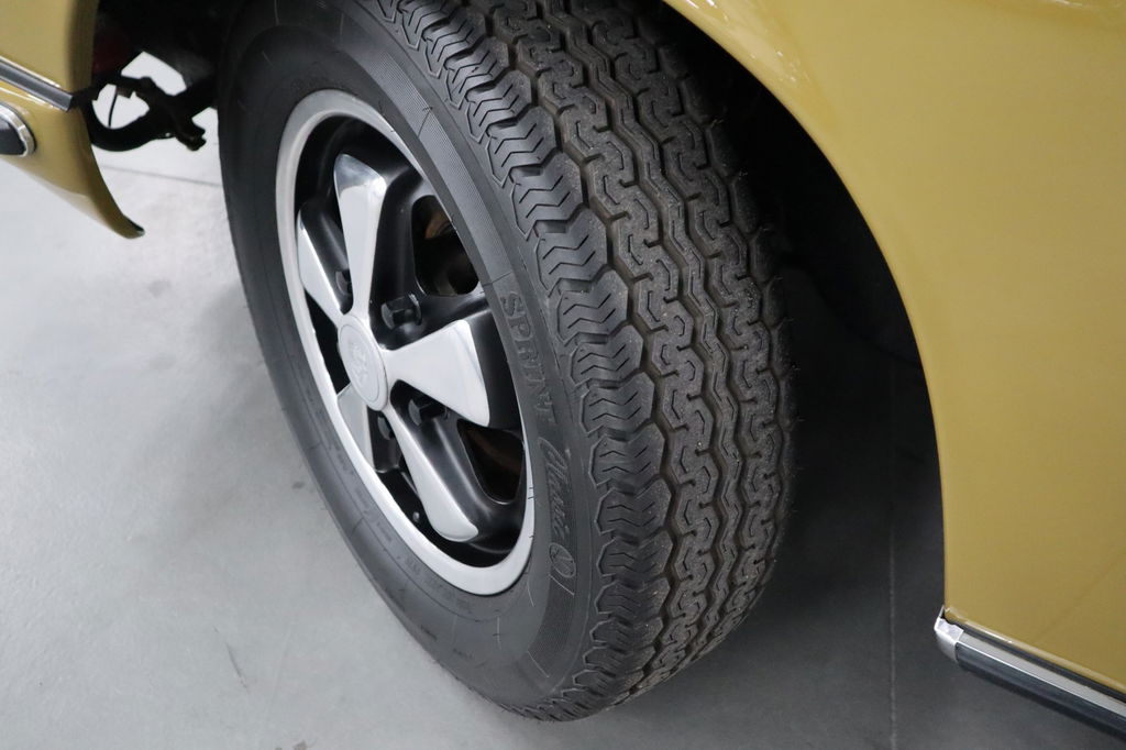 Porsche 911 S (F-Modell)