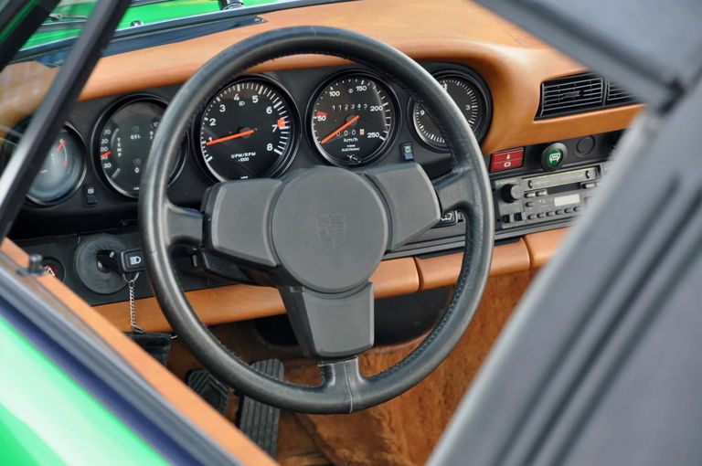 Porsche 911 Carrera 3,0