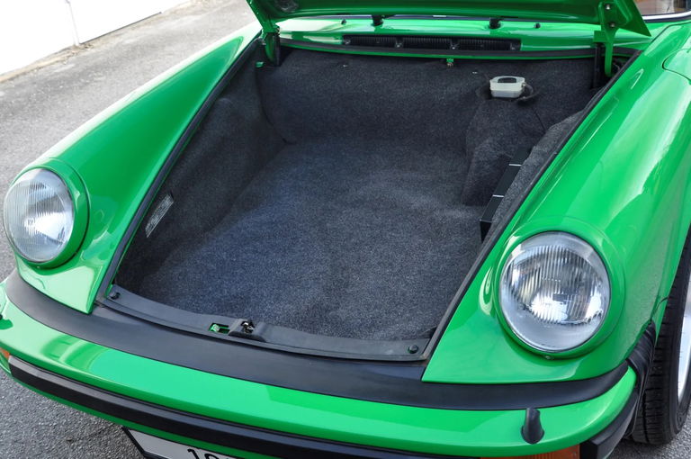 Porsche 911 Carrera 3,0