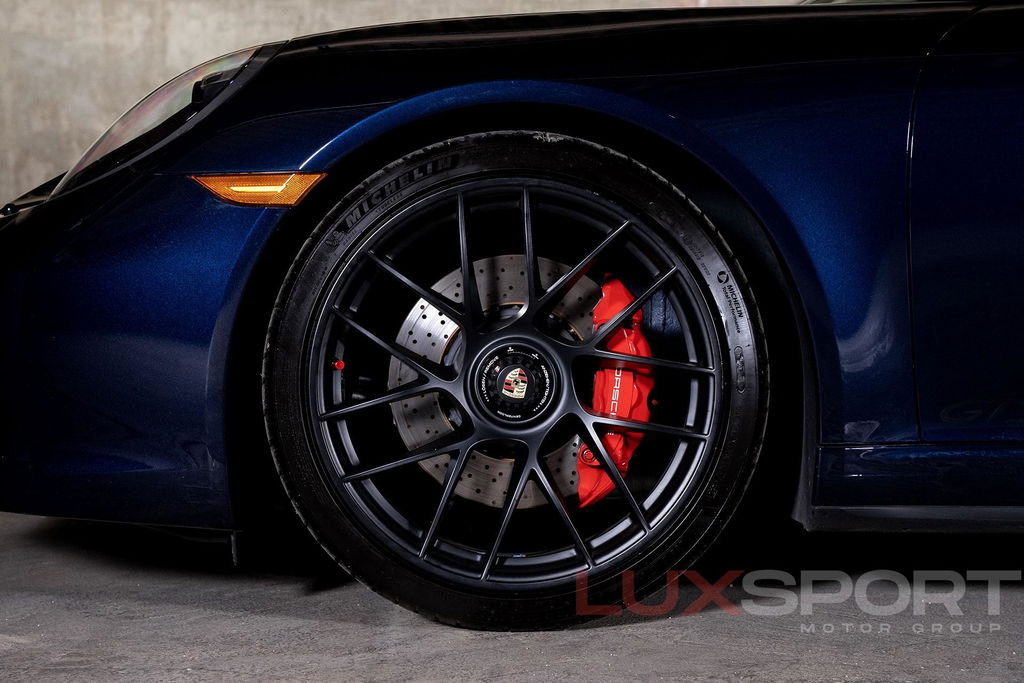 Porsche 991.2 Carrera 4 GTS