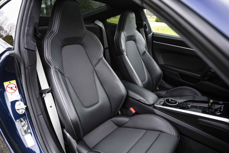 Porsche 992 Carrera S