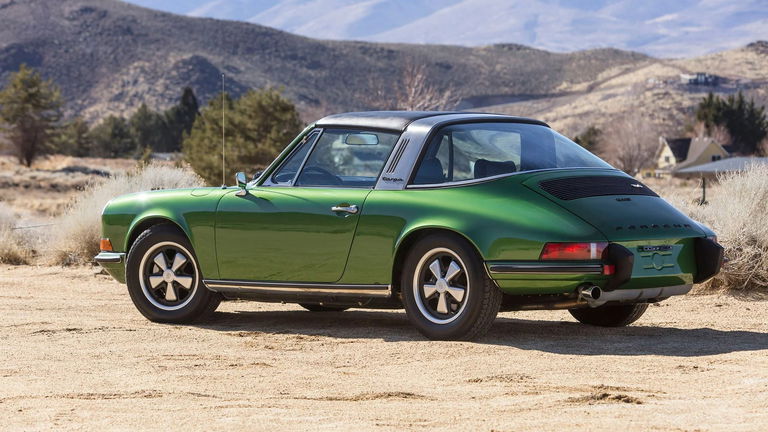 Porsche 911 T (US)