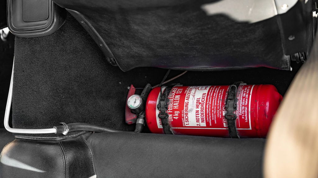 Porsche 944 Turbo Cup