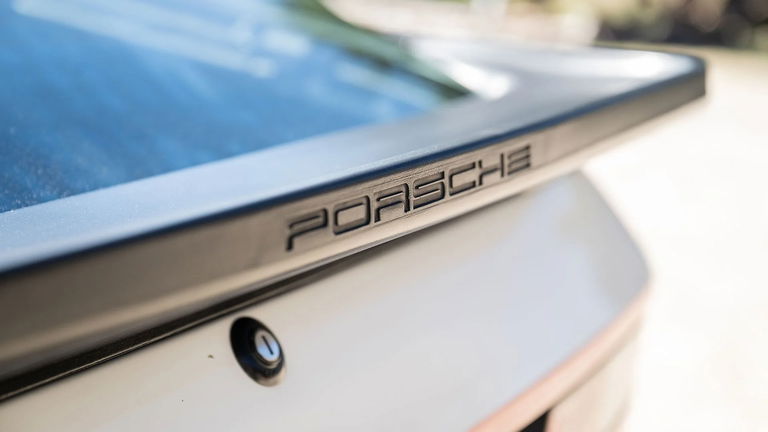 Porsche 944 Turbo Cup