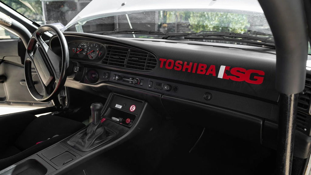 Porsche 944 Turbo Cup