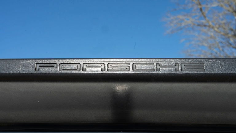 Porsche 944 Turbo Cup