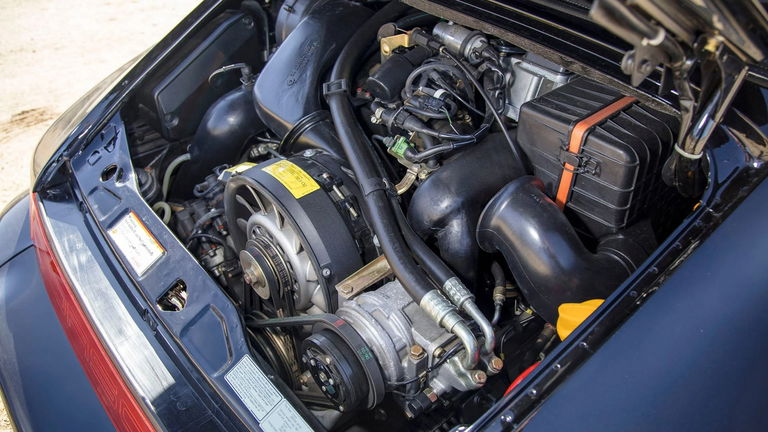 Porsche 964 Carrera 4