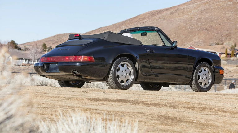 Porsche 964 Carrera 4