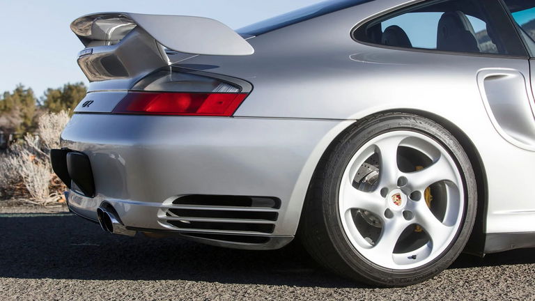Porsche 996 GT2