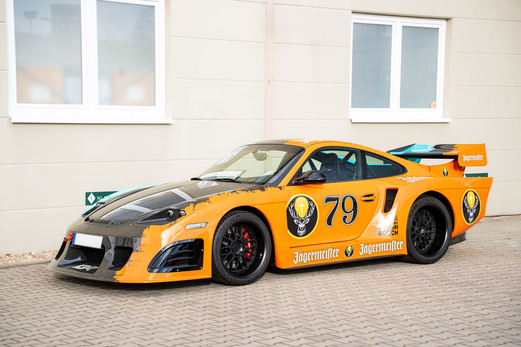 Porsche 911 Modified