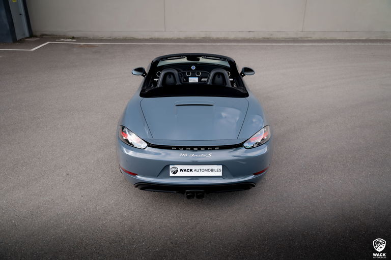 Porsche 718 Boxster S