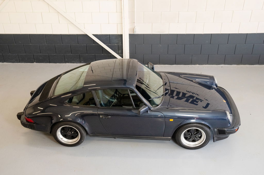 Porsche 911 Carrera 3.2