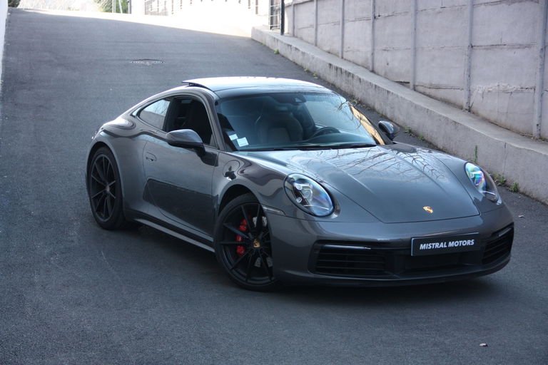 Porsche 992 Carrera 4S