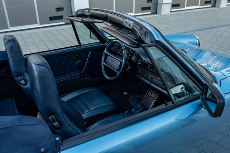 Porsche 911 Carrera 3.2