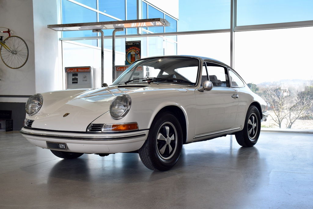 Porsche 911 T