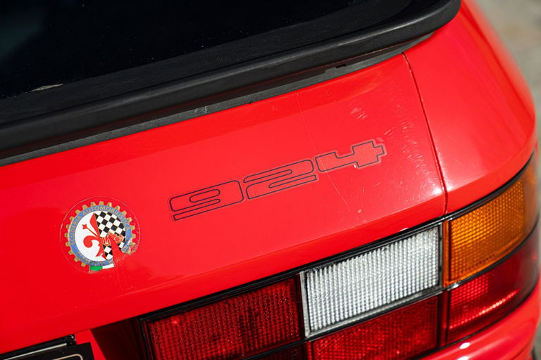 Porsche 924