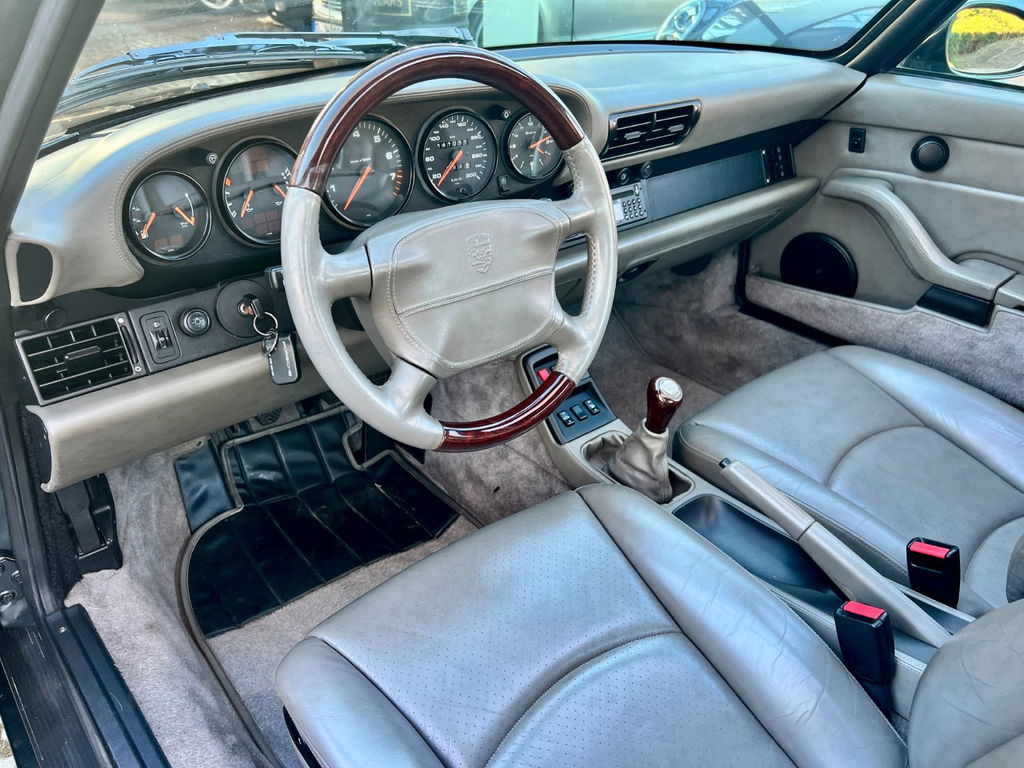 Porsche 993 Carrera