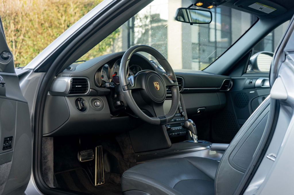 Porsche 997.2 Carrera 4S