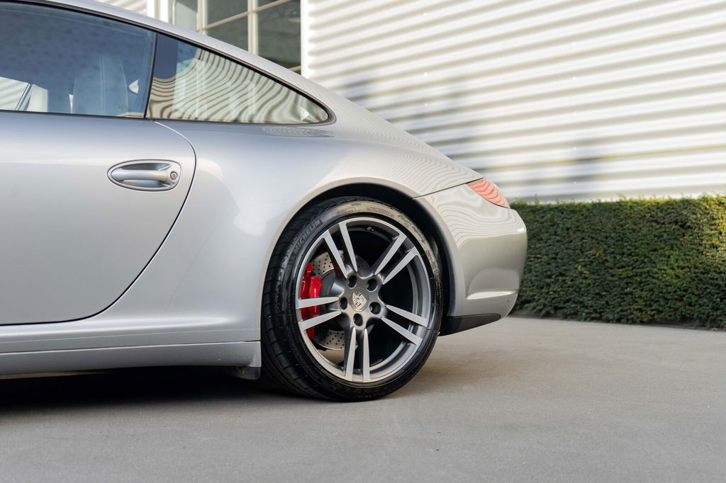 Porsche 997.2 Carrera 4S