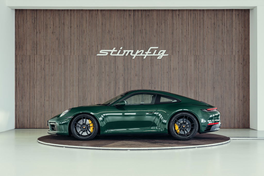 Porsche 992 Carrera GTS