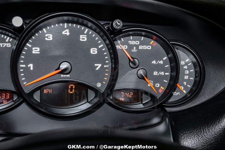 Porsche 996 Carrera