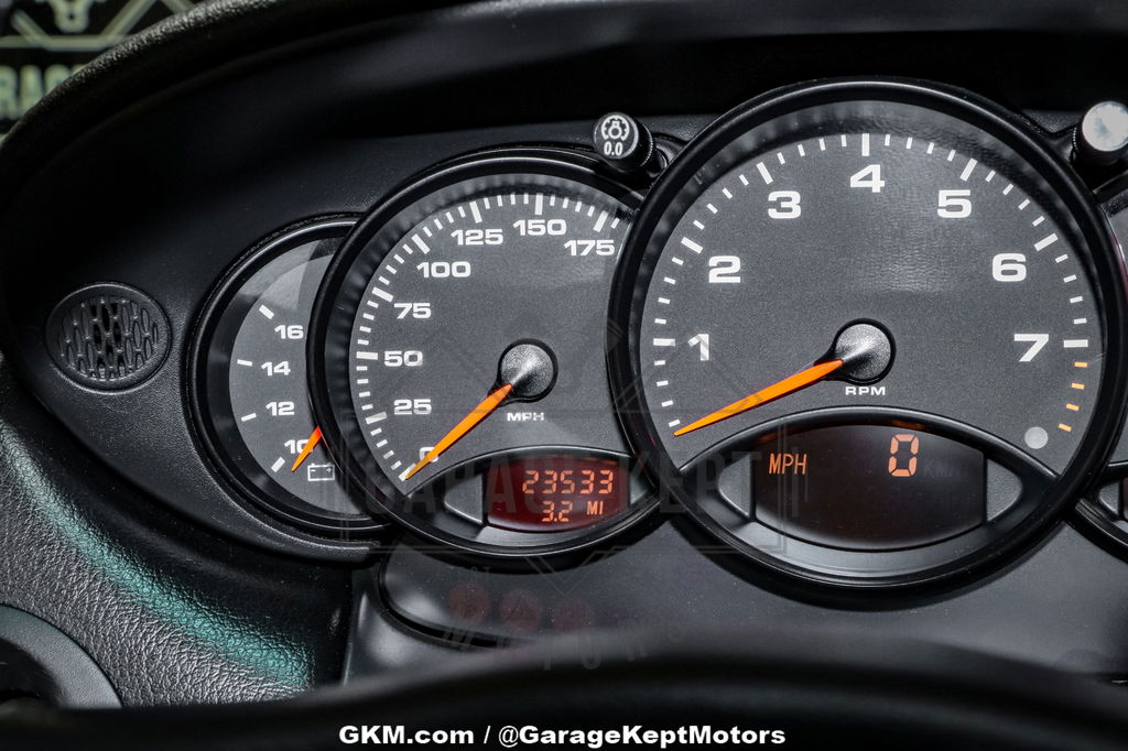 Porsche 996 Carrera