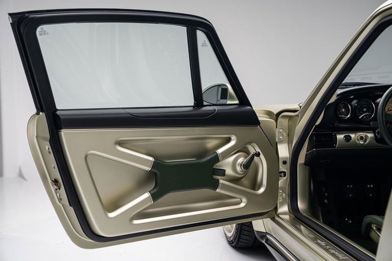 Porsche 911 Reimagined by Singer