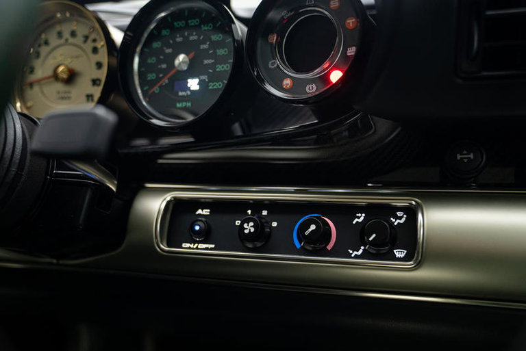 Porsche 911 Reimagined by Singer