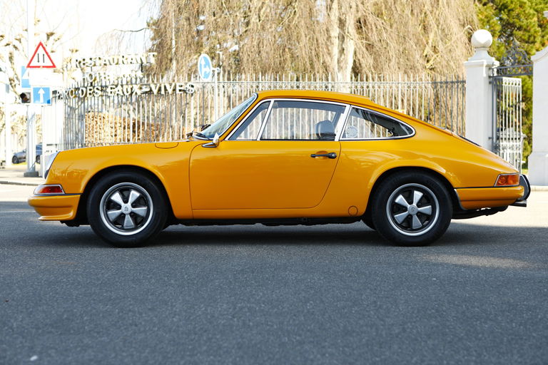 Porsche 911 T