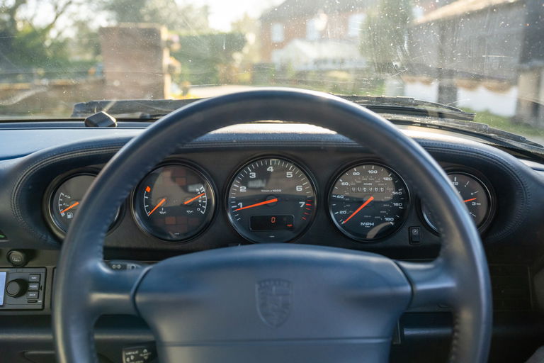 Porsche 993 Carrera 4S