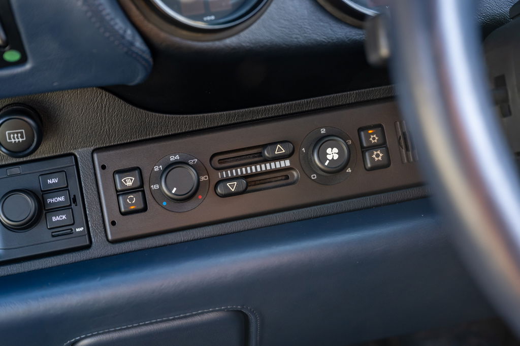 Porsche 993 Carrera 4S