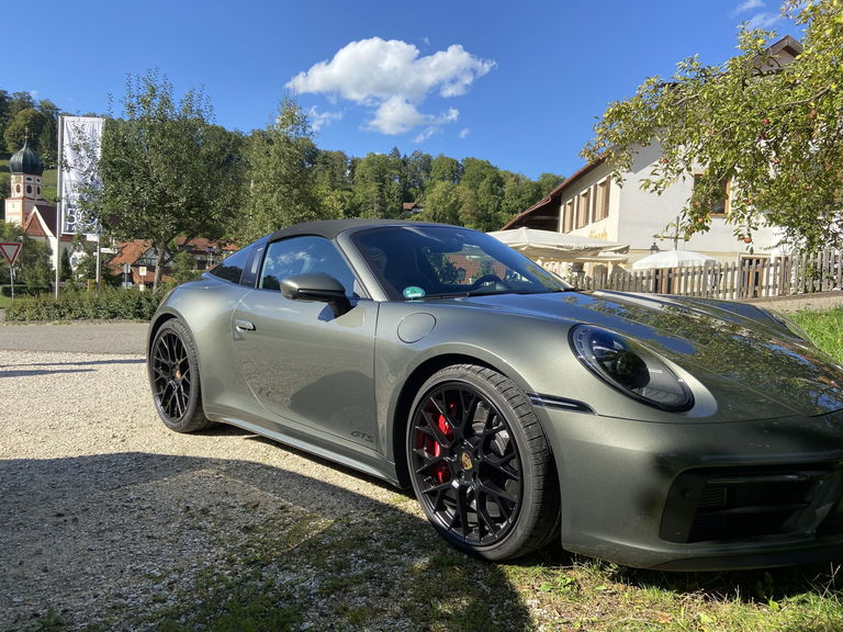 Porsche 992 Targa 4 GTS